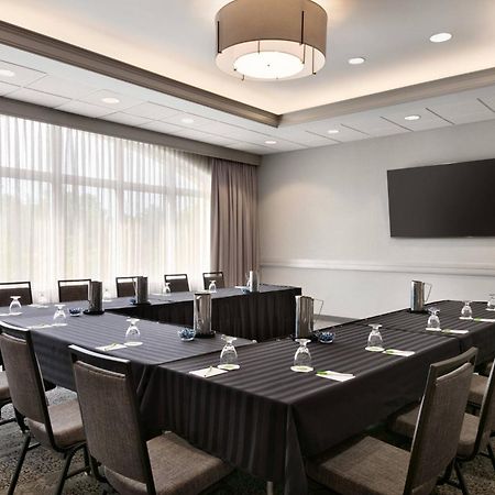 Courtyard By Marriott Tysons Mclean Hotel Tysons Corner Bagian luar foto