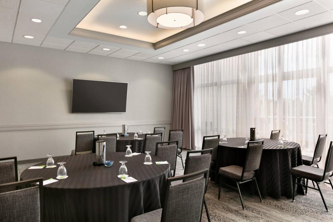 Courtyard By Marriott Tysons Mclean Hotel Tysons Corner Bagian luar foto