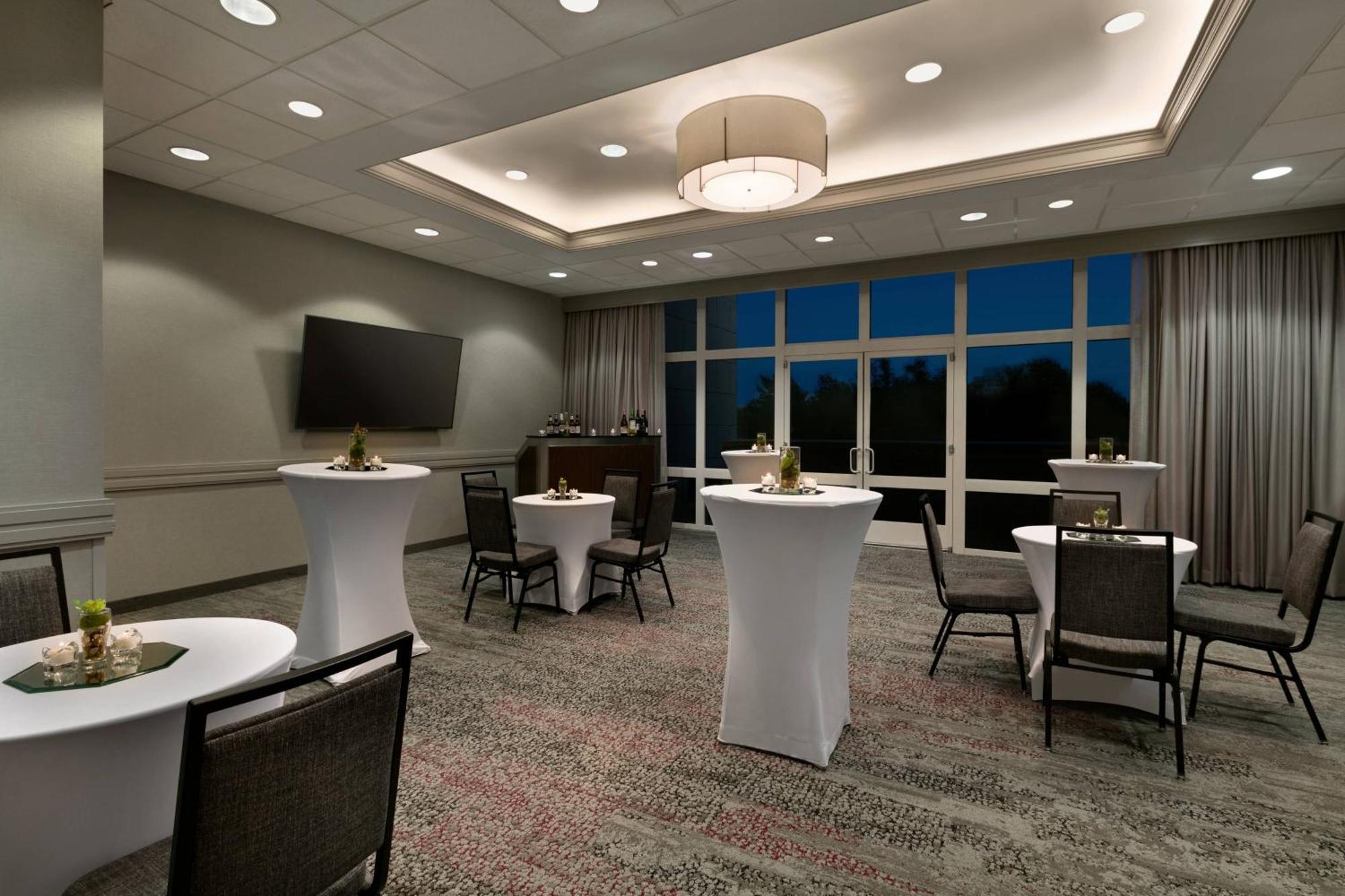 Courtyard By Marriott Tysons Mclean Hotel Tysons Corner Bagian luar foto